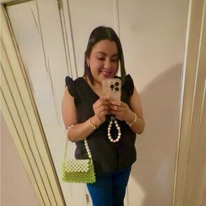 Meet your Posher, Alejandra